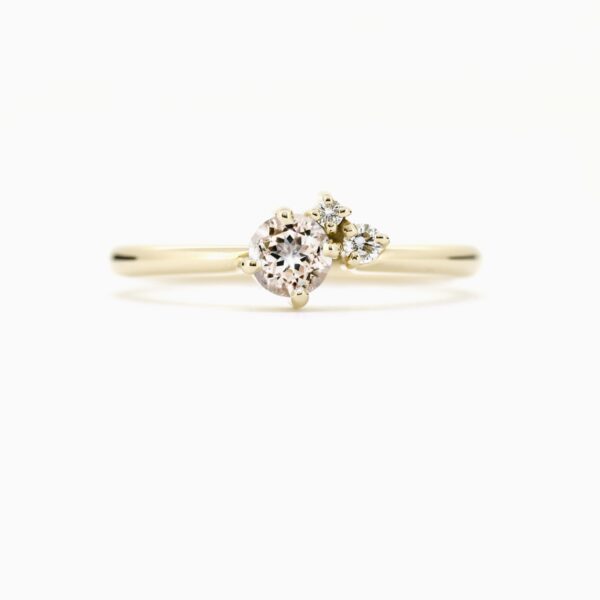 1200x1200_157235_Cerise sormus morganiitti valkokulta engagement ring diamonds_5 1200x1200_157235_Cerise sormus morganiitti valkokulta engagement ring diamonds_5