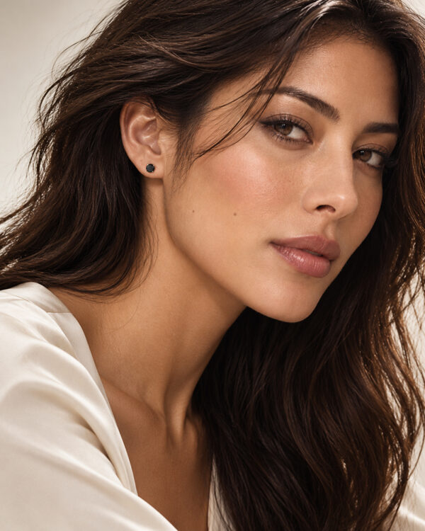 Elegant_stud_Earrings_black_diamonds Elegant_stud_Earrings_black_diamonds
