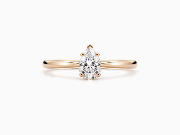Elegant Solitaire Engagement Ring with Lab Grown Diamond in Marquise Cut (Kopio) (Kopio)