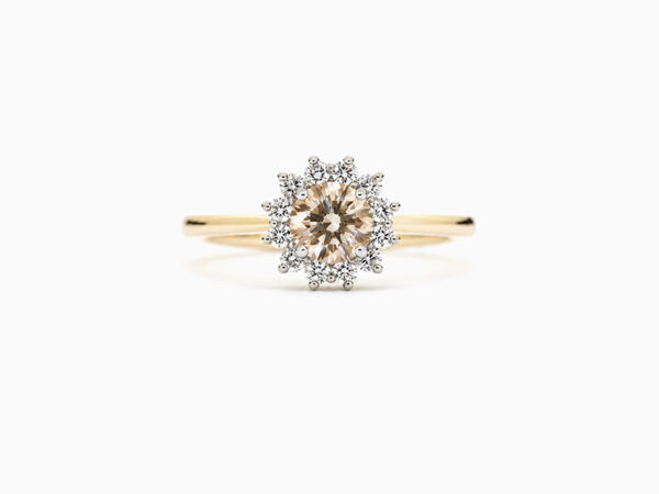 Peonia Halo Engagement Ring with GIA Diamond (Kopio)